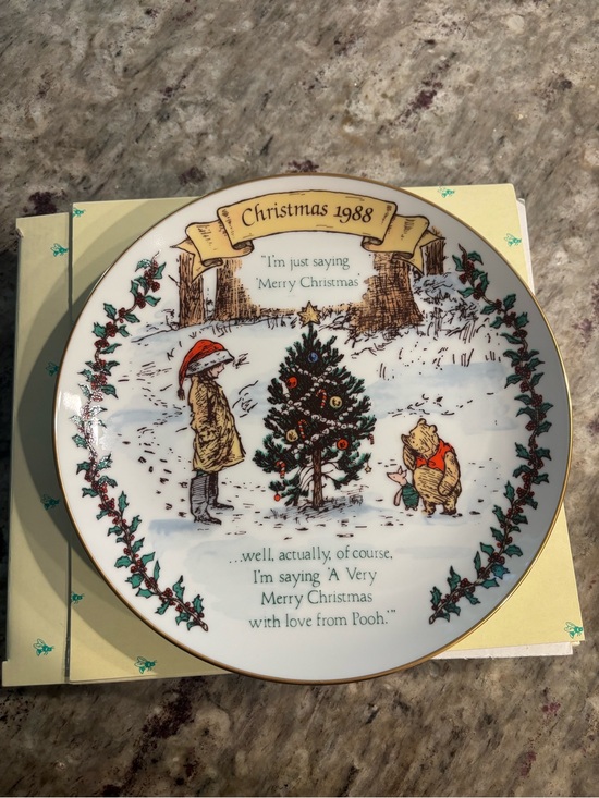 Disney Other - Vintage Christmas 1988 Classic Winnie The Pooh Disney Collectors Plate Willittis